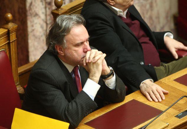 Να λάβει αποφάσεις ο πρωθυπουργός για τον Γ.Κατρούγκαλο ζητά η αντιπολίτευση