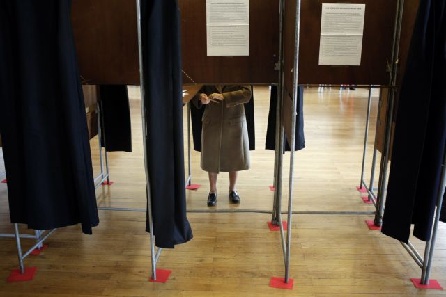 Πρώτη πράξη των περιφερειακών εκλογών με πρωταγωνίστρια την Λεπέν