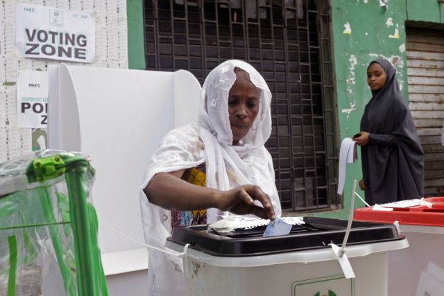 Παρατείνεται μέχρι την Κυριακή η εκλογική διαδικασία στη Νιγηρία