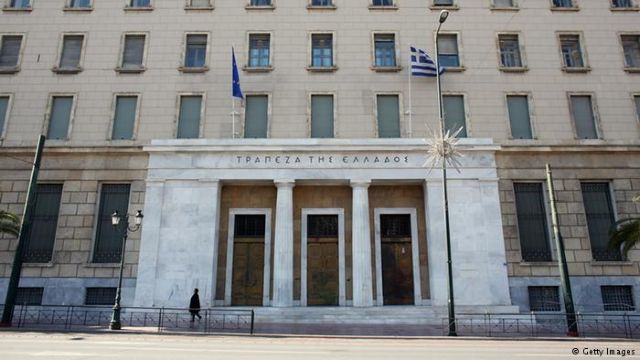 Το πιστόλι της ΕΚΤ στον κρόταφο της Αθήνας