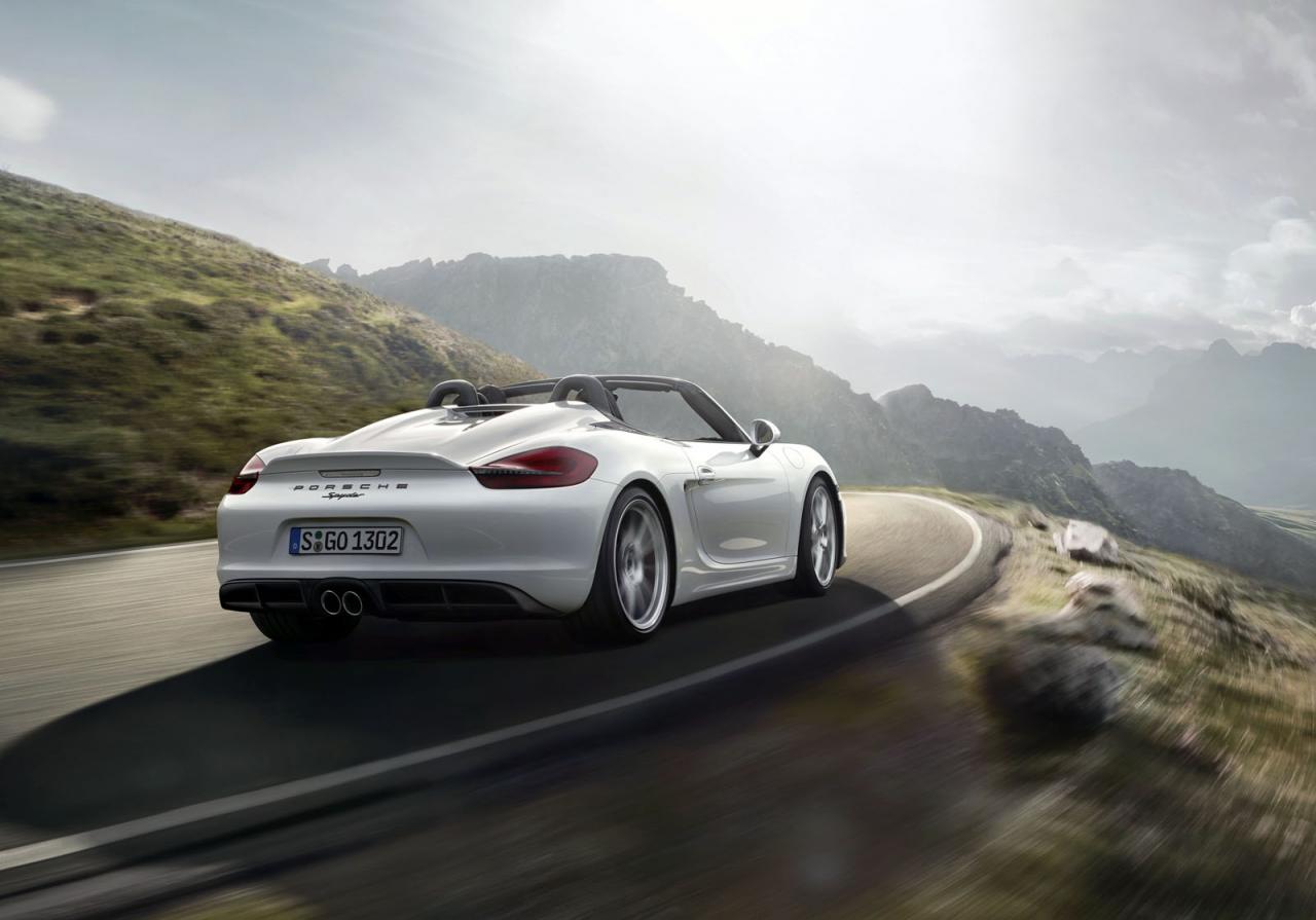 Porsche Boxster Spyder 2015: Στην αφαιρετική λογική των πληθωρικών επιδόσεων