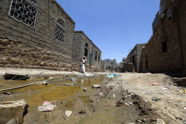 Υεμένη: Το κέντρο του Άντεν κατέλαβαν οι Χούτι, «ξένοι» στρατιώτες στην πόλη