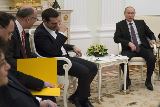 New York Times: Ρωσικό «διαίρει και βασίλευε» και o Τσίπρας στη Μόσχα