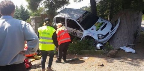Δυο τραυματίες από ανατροπή αυτοκινήτου στο ράλι στην Τοσκάνη
