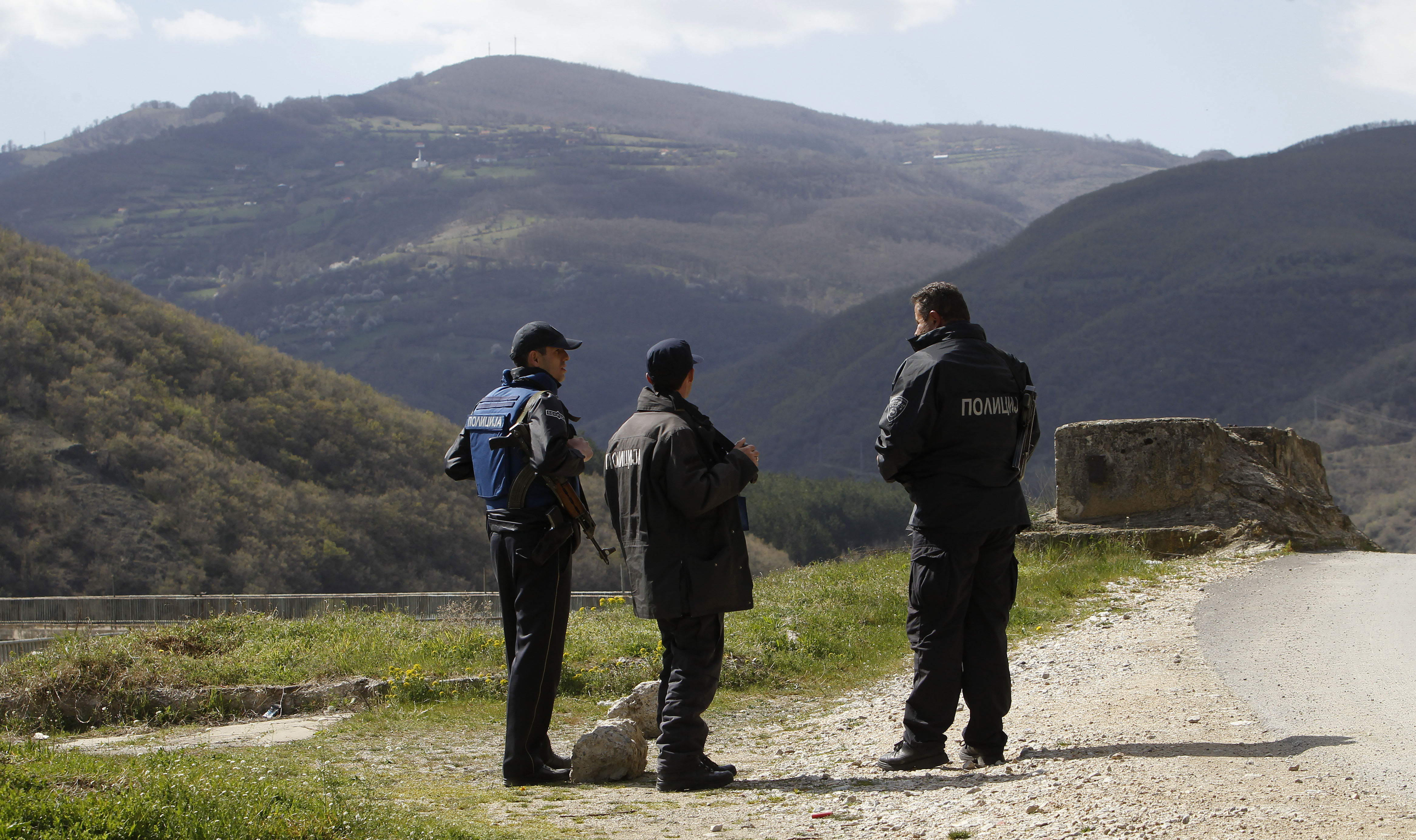 Ένοπλοι με στολές του UCK εισέβαλαν σε αστυνομικό φυλάκιο της ΠΓΔΜ