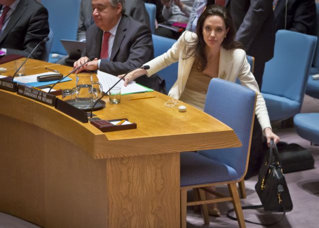 Αντζελίνα Τζολί: Κάνουν πως δεν καταλαβαίνουν το δράμα των προσφύγων