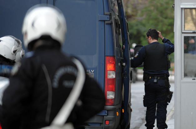 Νέες ποινικές διώξεις για μίζες σε εξοπλιστικό πρόγραμμα