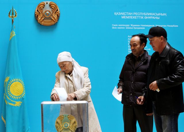 Ο πρόεδρος του Καζακστάν επανεξελέγη με ένα... αυτοκρατορικό 97,7%