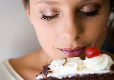 Πιο ευαίσθητα στις μυρωδιές των τροφίμων τα παχύσαρκα άτομα