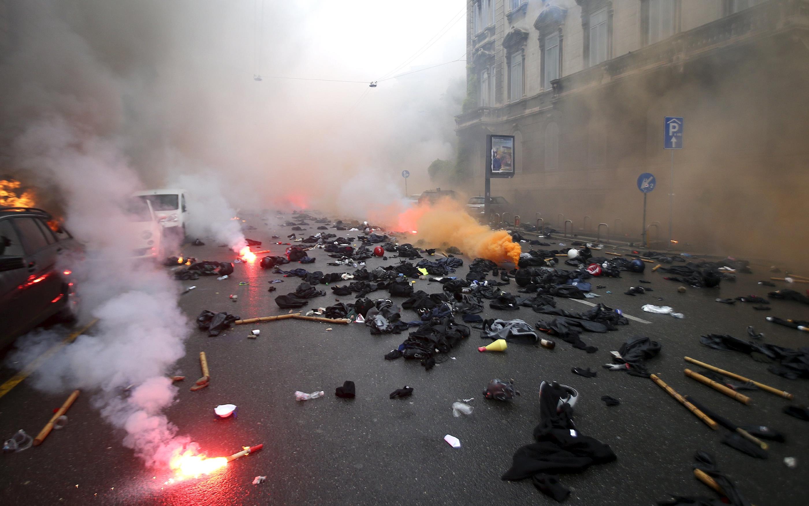 Οι μάχες στο Μιλάνο κι ο Ρέντσι στην όπερα: Ιταλικό σοκ με φόντο την Expo