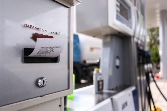 Μέτρα για την πάταξη του λαθρεμπορίου καυσίμων προωθεί η κυβέρνηση