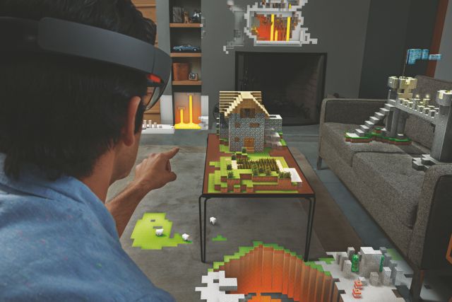 HoloLens: Παραμένει «συναρπαστική» η εμπειρία από τα Γυαλιά της Microsoft