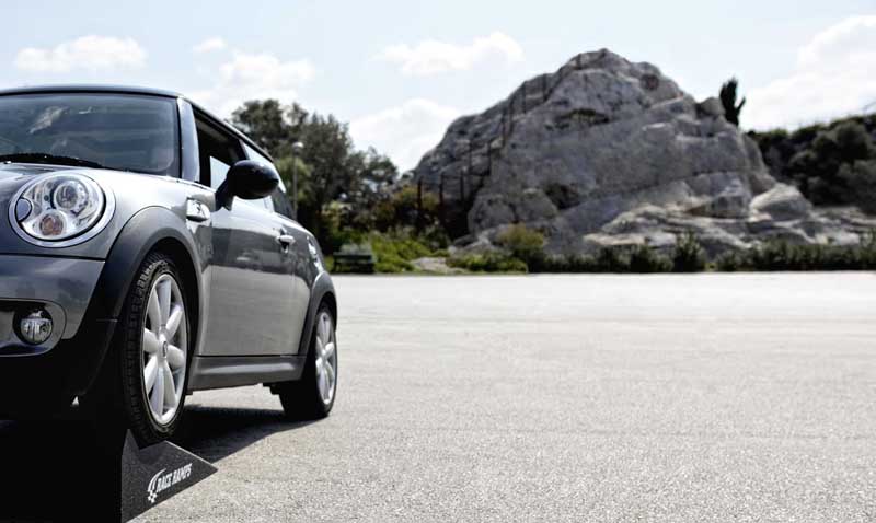 «Κινητή» μονάδα τεχνικού ελέγχου μεταχειρισμένων οχημάτων λανσάρει ελληνική start up εταιρεία