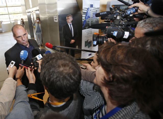 «Ένα ακόμη βήμα» προς τη συμφωνία αναμένει στο Eurogroup ο Γ.Βαρουφάκης