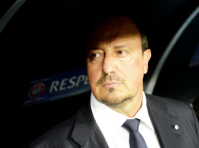 Μια αγωνιστική και πρόστιμο στον Ράφα Μπενίτεθ για τη συμπεριφορά του