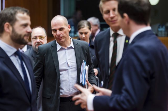 «Πακέτο Γιούνκερ» και μακροοικονομικές ανισορροπίες στο επίκεντρο του Ecofin