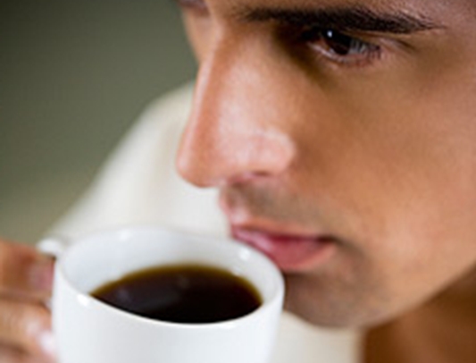 Πως επηρεάζει ο καφές τη στυτική λειτουργία;