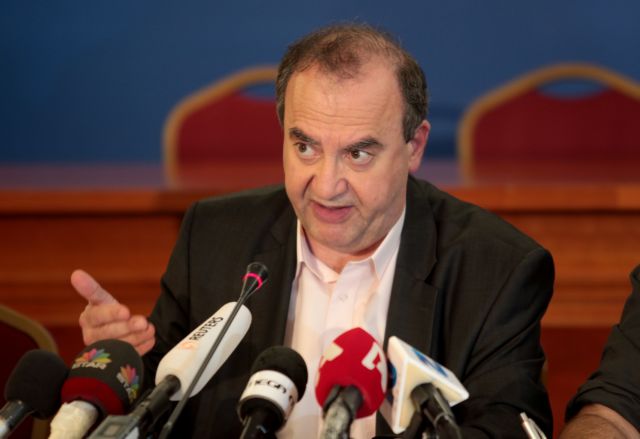 Δ.Στρατούλης: Η ρήτρα μηδενικού ελλείμματος δεν θα εφαρμοστεί