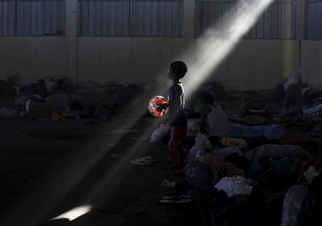 Καταφύγιο σε απελπισμένους μετανάστες προσφέρουν οι Φιλιππίνες