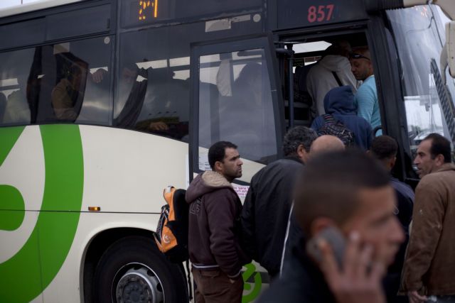 Ο Νετανιάχου ανέτρεψε «απαρτχάιντ» σε λεωφορεία μόνο για Παλαιστίνιους