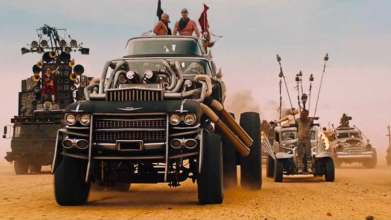 Video: «Αποκλειστική» ξενάγηση στα παρασκήνια του τετράτροχου σύμπαντος του Mad Max