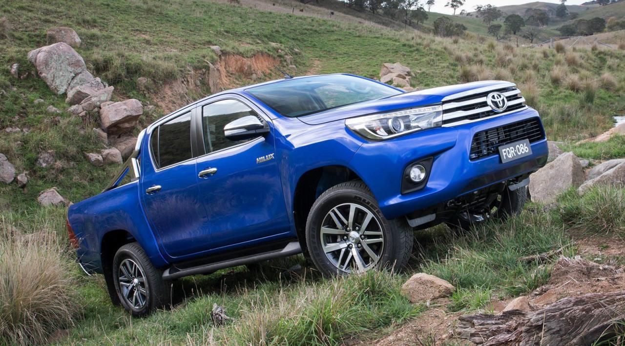 Toyota Hilux 2016: «Εξωτική» πρεμιέρα