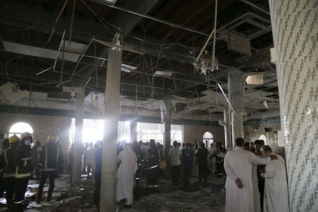 Αιματηρή βομβιστική επίθεση σε σιιτικό τζαμί στη Σαουδική Αραβία