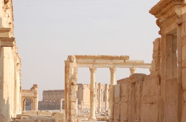 Φωτογραφικό οδοιπορικό στην αρχαία Παλμύρα πριν από το Ισλαμικό Κράτος