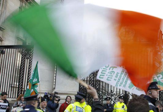 Μέρος των χαμένων της κρίσης επιστρέφεται στους ιρλανδούς δημόσιους υπαλλήλους