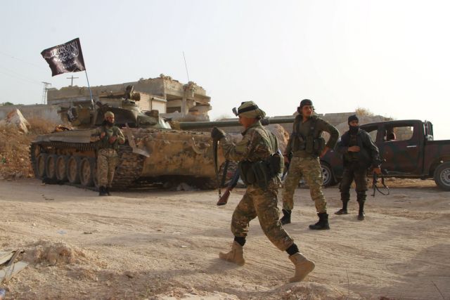 Συρία: Ισλαμιστές αντάρτες πήραν την τελευταία πόλη στην επαρχία Ιντλίμπ