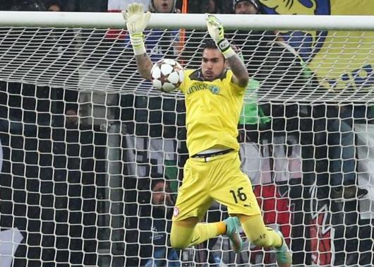 Η Βαλένθια θέλει τον Ρομπέρτο και εκείνος είναι αινιγματικός…