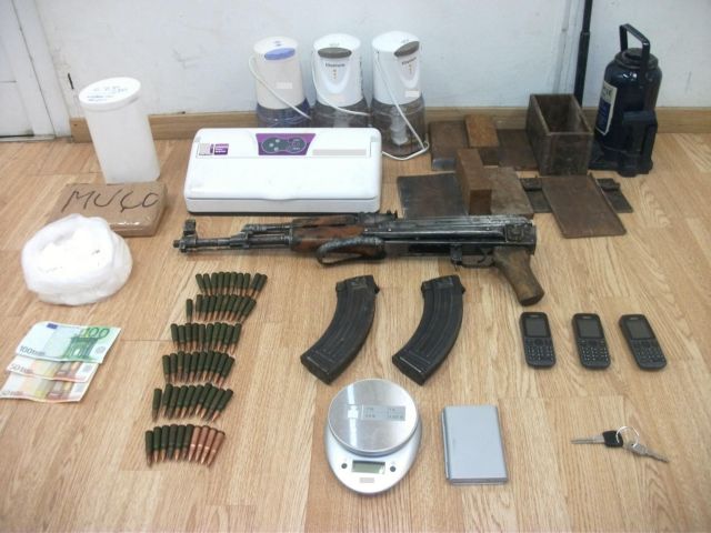 Σύλληψη 51χρονου για διακίνηση κοκαΐνης στην Αθήνα