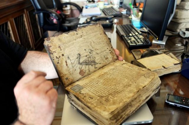 Εθνική Βιβλιοθήκη: Ψηφιοποιούνται 300 χειρόγραφα της Καινής Διαθήκης
