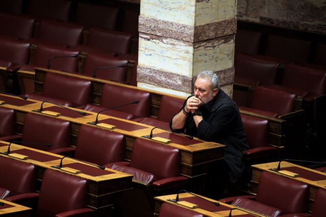 «Παρεξηγήθηκαν οι μόνιμοι υβριστές» απαντά το Ποτάμι στα βέλη κατά Ψαριανού