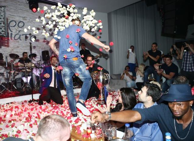 «The Voice» και «dancing with the stars» το γλέντι του Θρύλου