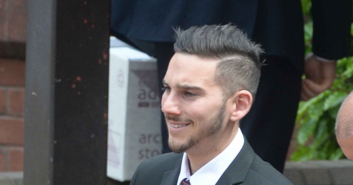 Έστειλε σωσία του να κάνει εξέταση DNA για να αποφύγει την πατρότητα