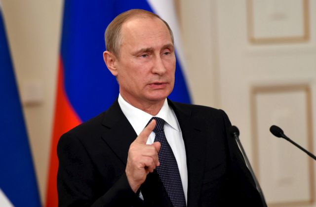 Πούτιν: Θα στρέψουμε τον στρατό μας κατά οποιουδήποτε μας απειλήσει