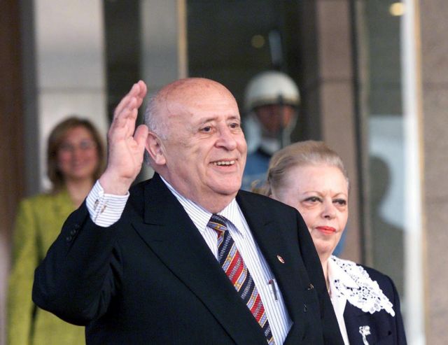 Πέθανε ο πρώην πρόεδρος της Τουρκίας Σουλεϊμάν Ντεμιρέλ