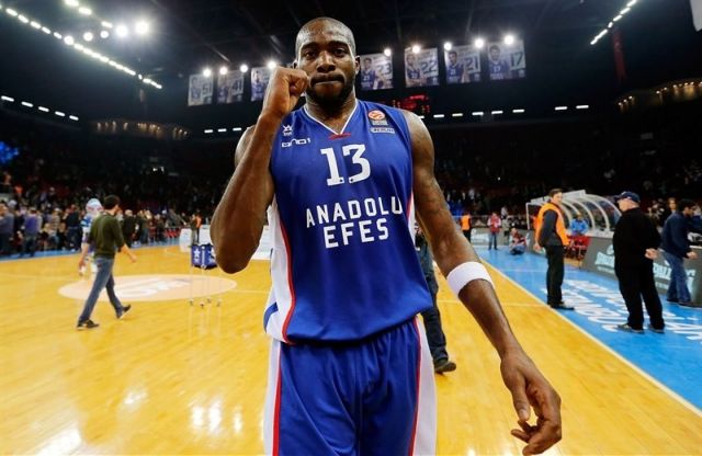 Ελεύθερος ο Λάσμε από την Εφές και η φωτογραφία… με ΠΑΟ