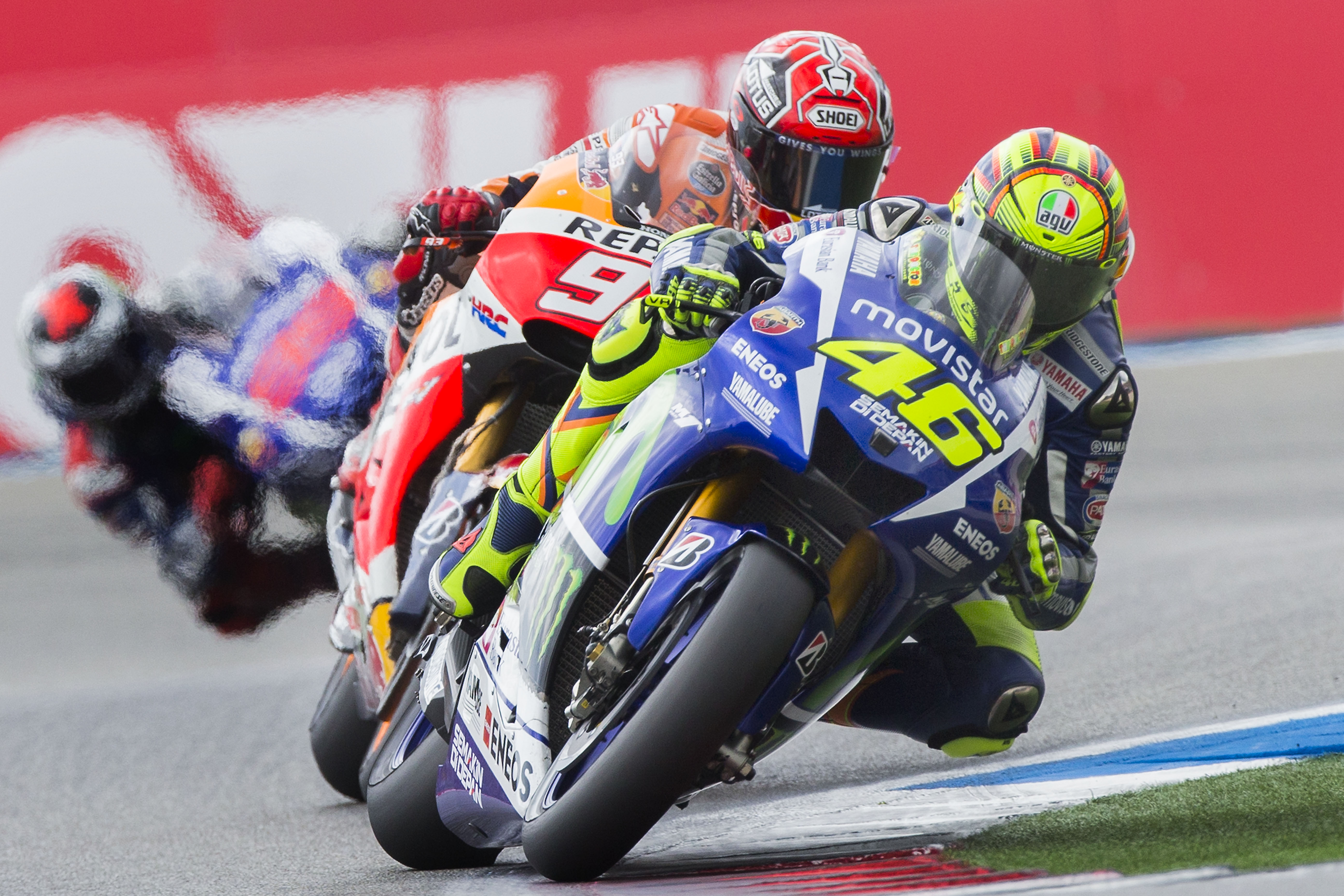 MotoGP – Assen 2015: Θρίαμβος Rossi, δεύτερη θέση για Marquez