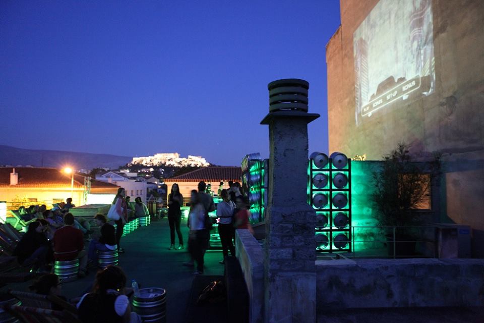 Σινεμά με θέα την Ακρόπολη στην ταράτσα του Bios
