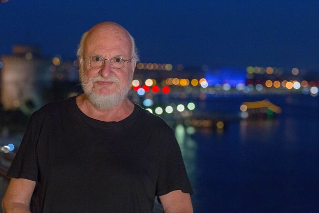 Πώς σχολιάζει ο καλλιτεχνικός κόσμος τις εξελίξεις εν όψει δημοψηφίσματος