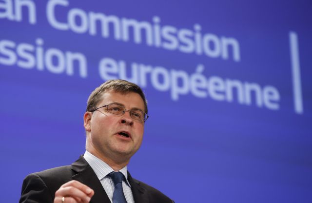 Σιωπή τηρεί προς το παρόν η Κομισιόν εν όψει Eurogroup