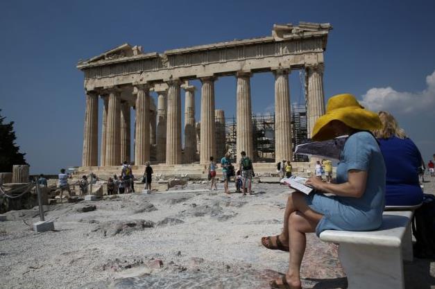 Εμείς πάμε Ελλάδα παρά την κρίση, δηλώνουν επώνυμοι Αυστριακοί