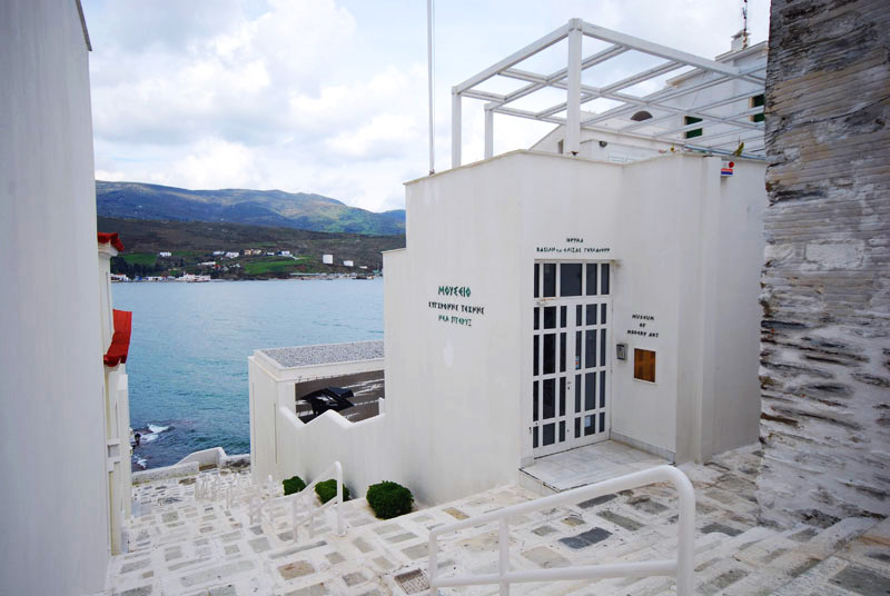 Eικαστικές κυκλαδίτικες περιπλανήσεις σε Aνδρο, Ανάφη, Νάξο και Τήνο