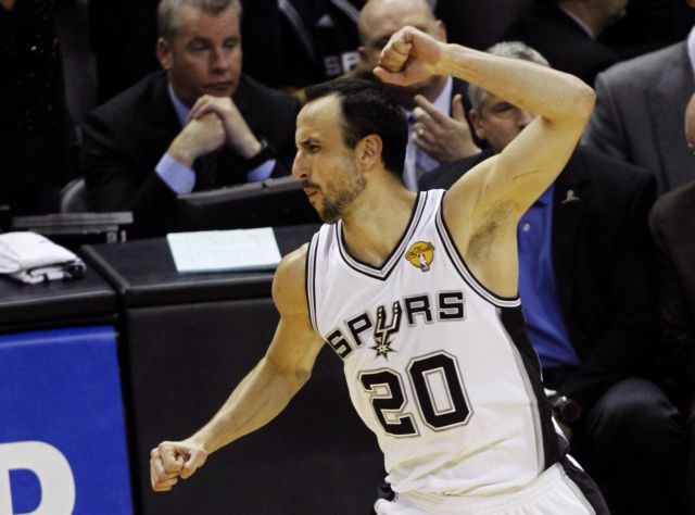 Συνεχίζει για ακόμη έναν χρόνο ο Μάνου Τζινόμπιλι