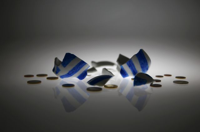 Το Βερολίνο λειτουργεί λαϊκιστικά στo θέμα της Ελλάδας, λέει η Wiener Zeitung