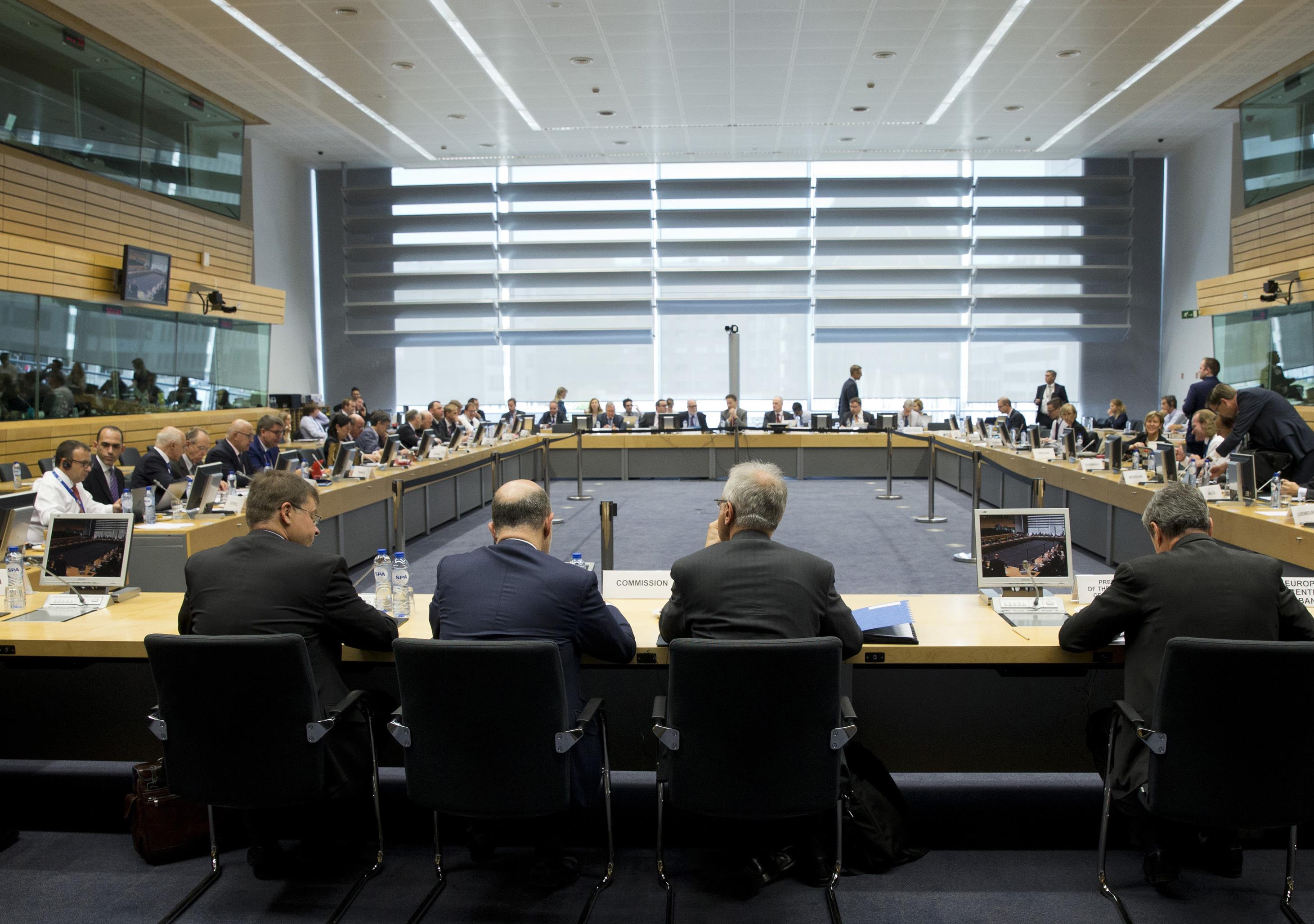Συγκρατημένα θετικοί τόνοι από τους «19», αναμονή για το Eurogroup