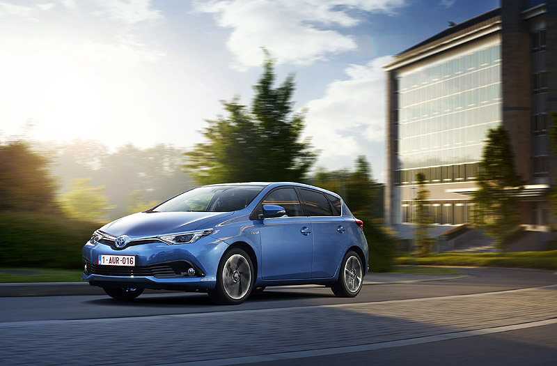 Toyota Auris 1.2T 2015: Ήρεμη δύναμη
