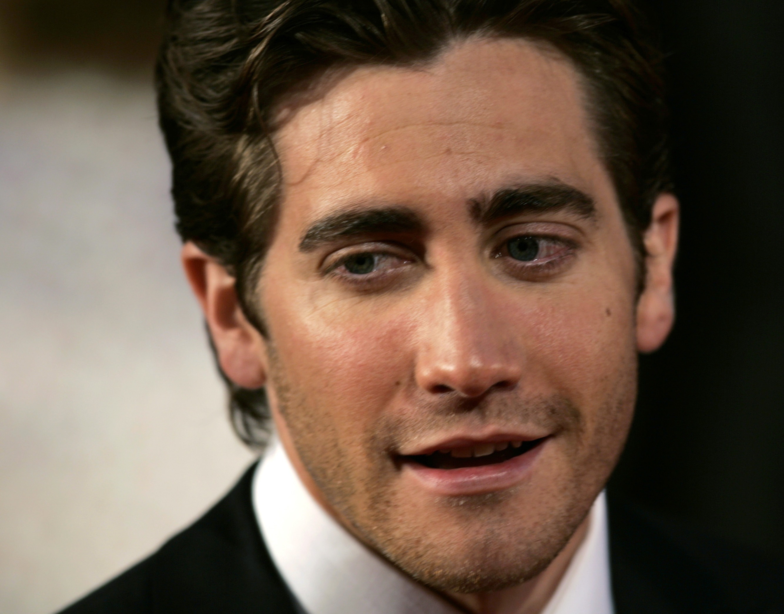 Τζέικ Τζίλενχαλ: «Με γοητεύει η ίδια μου η οργή»